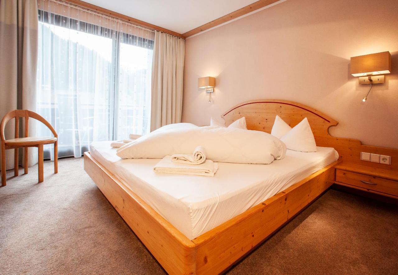 Haus 4 Montafon By Pferd Auf Wolke Lägenhet Gaschurn Exteriör bild