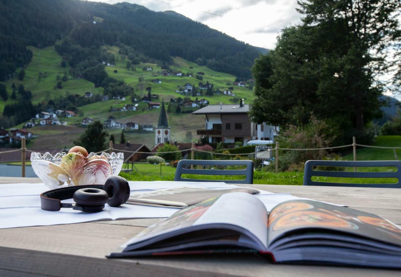 Haus 4 Montafon By Pferd Auf Wolke Lägenhet Gaschurn Exteriör bild